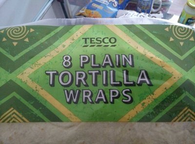 Tesco 8 Plain Tortilla Wraps pack