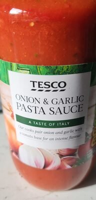 Tesco Onion And Garlic Pasta Sauce 500g pack