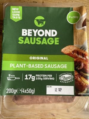 The Beyond Sausage 2 Pack 200g pack